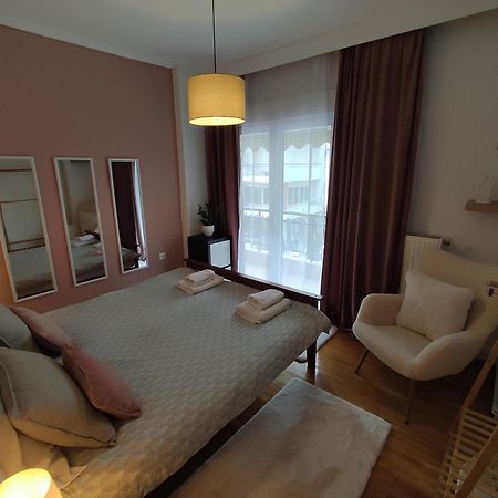 Haris Modern Apt. Near The Sea Thessaloníki Ngoại thất bức ảnh